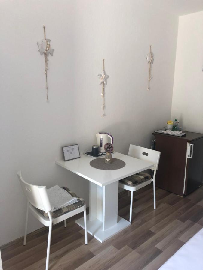 Apartment & Rooms Laura Brela Εξωτερικό φωτογραφία
