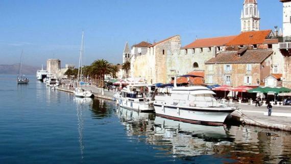 Apartment & Rooms Laura Brela Εξωτερικό φωτογραφία